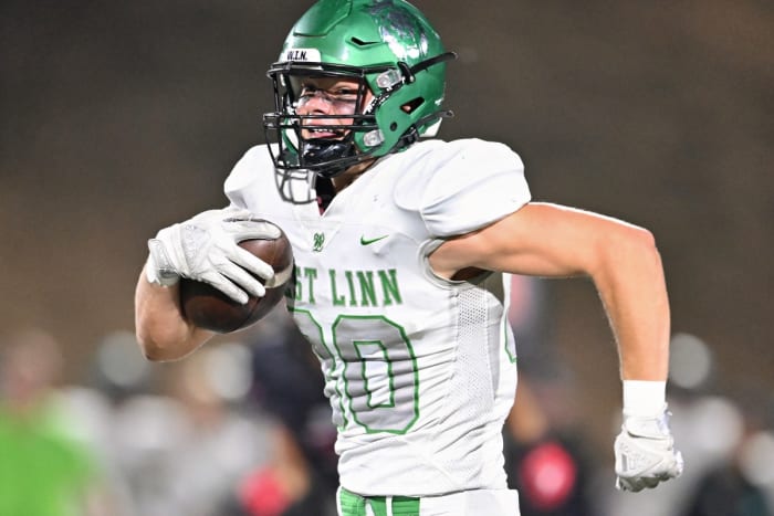 West Linn Tualatin football Oregon October 7 2022 Leon Neuschwander 33